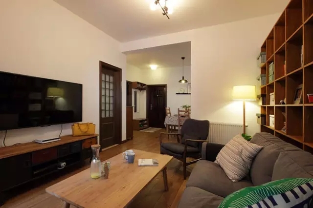 71㎡古色古香两室，老干部的家-3