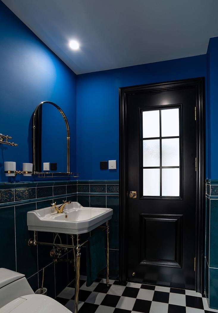 色彩冲击下的摩登复古家居设计-34