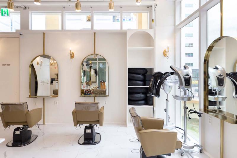 现代简约美容院设计，24 平米空间打造-14