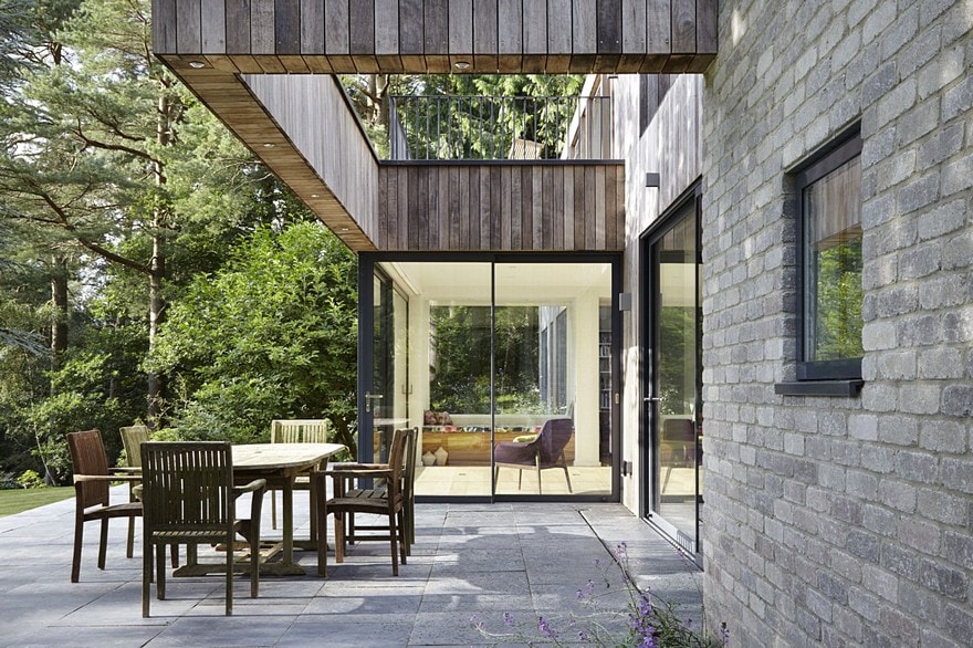 Prefabricated Timber House / House In The Woods by alma-nac-15