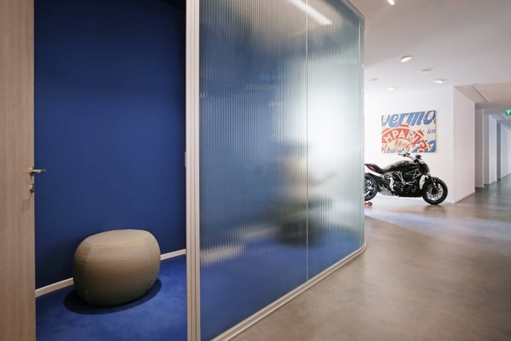 意大利科技公司e Novia米兰办公室  Il Prisma设计团队-3