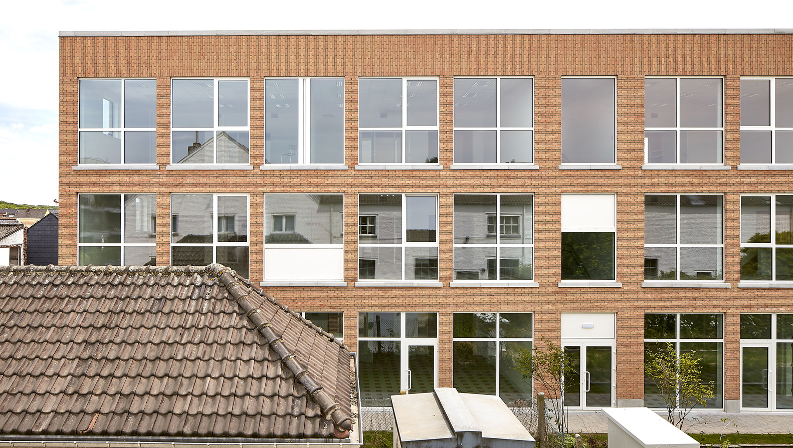 比利时 De Leerboom Halle 创意学习建筑丨BRUT Architecture and Urban Design-11