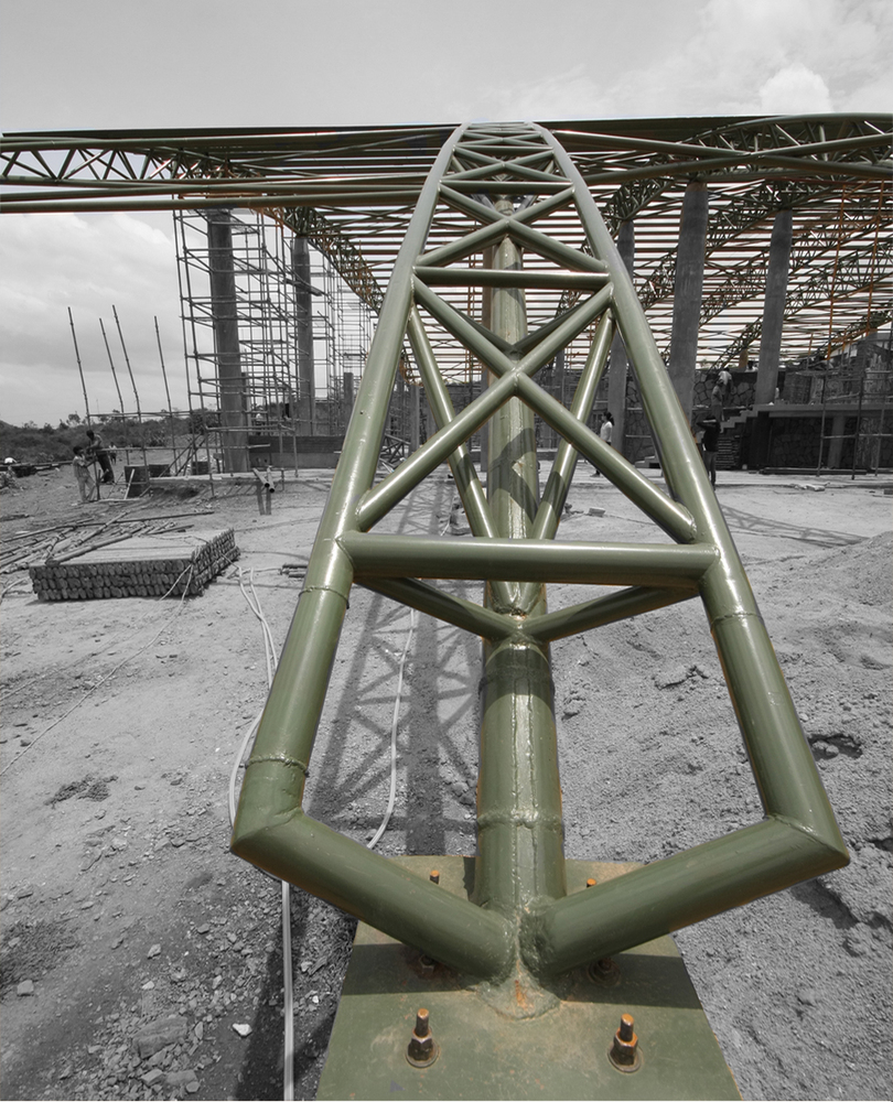 印度农村山谷中的创新科学教育礼堂-39