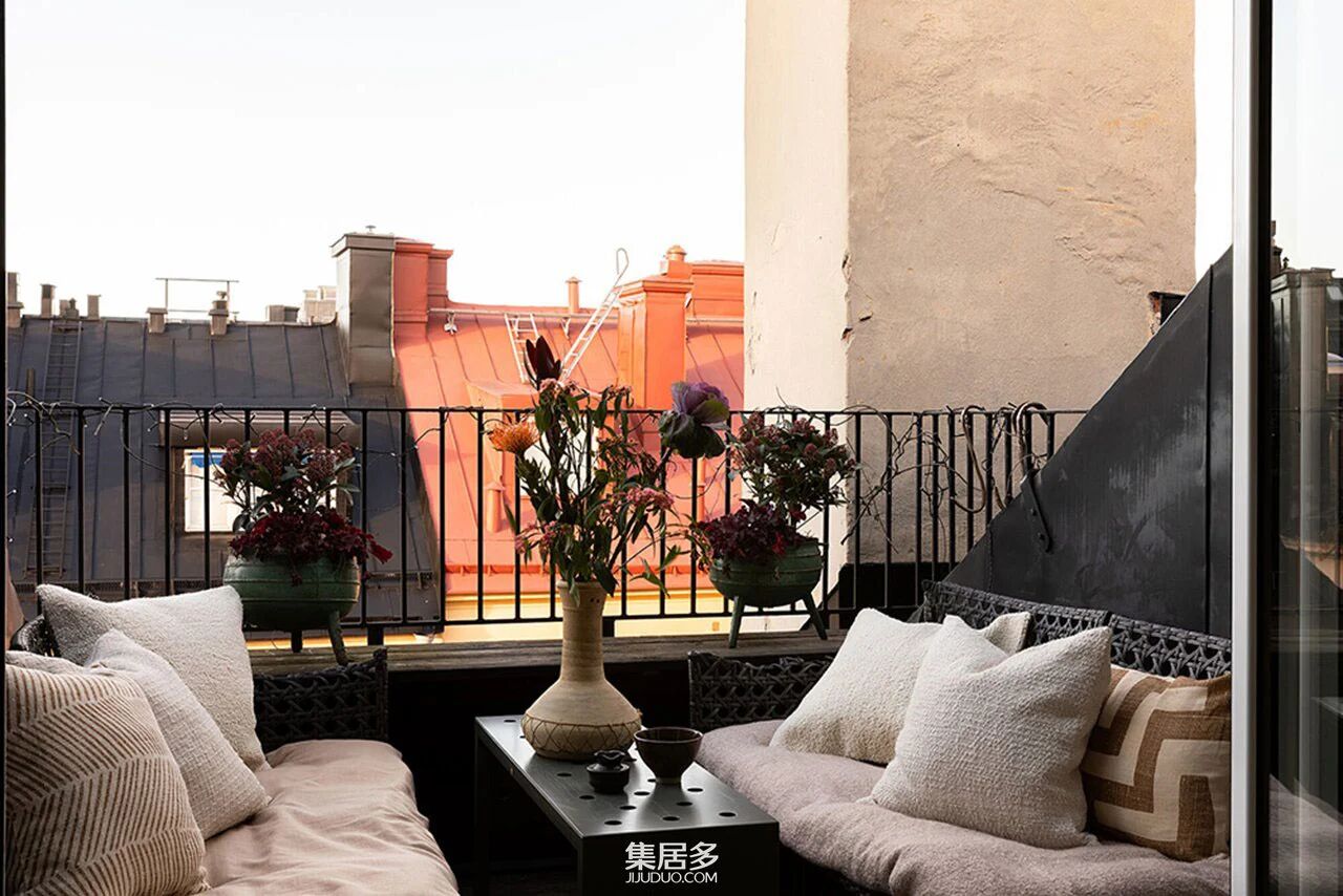 卡尔松的空中乐园:斯德哥尔摩一座洒满光的阁楼公寓丨瑞典斯德哥尔摩-10