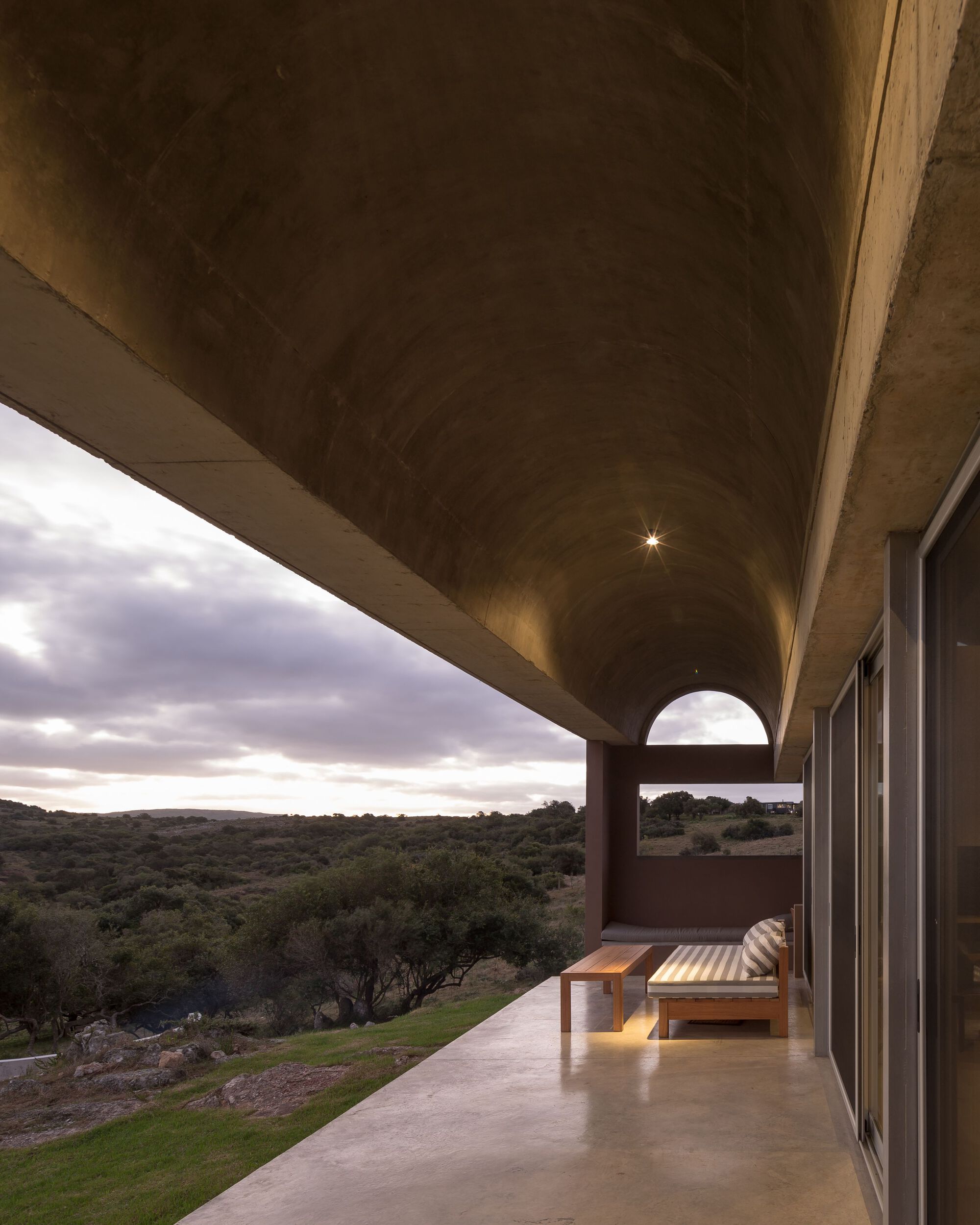 佩尔多莫宅邸丨乌拉圭马尔多纳多丨TATÚ Arquitectura-34