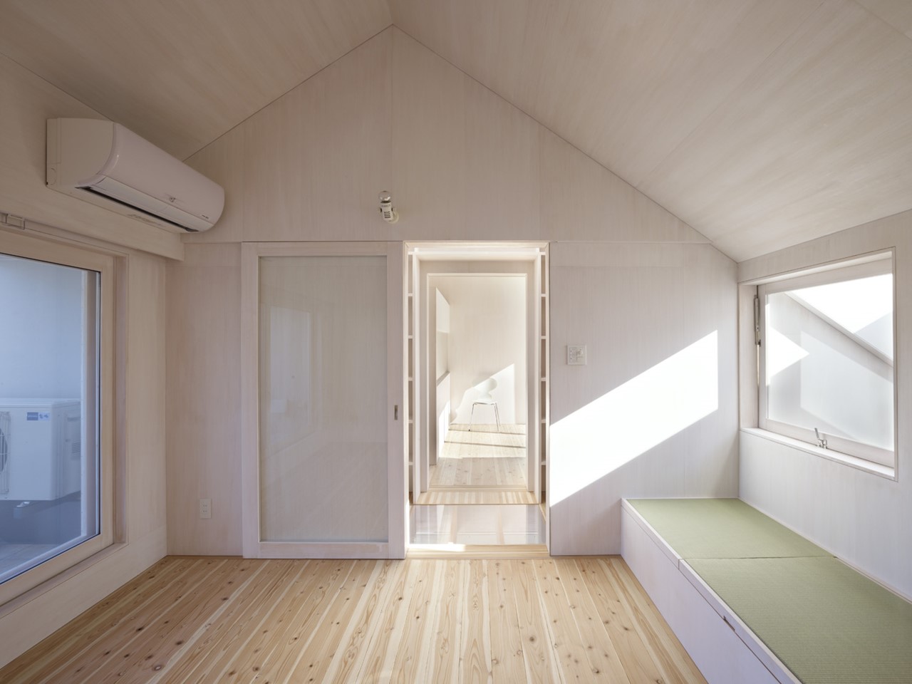 曇りの家（Cloudy house）丨日本大分丨塩塚隆生アトリエ（意匠）,大賀成典（構造）-12