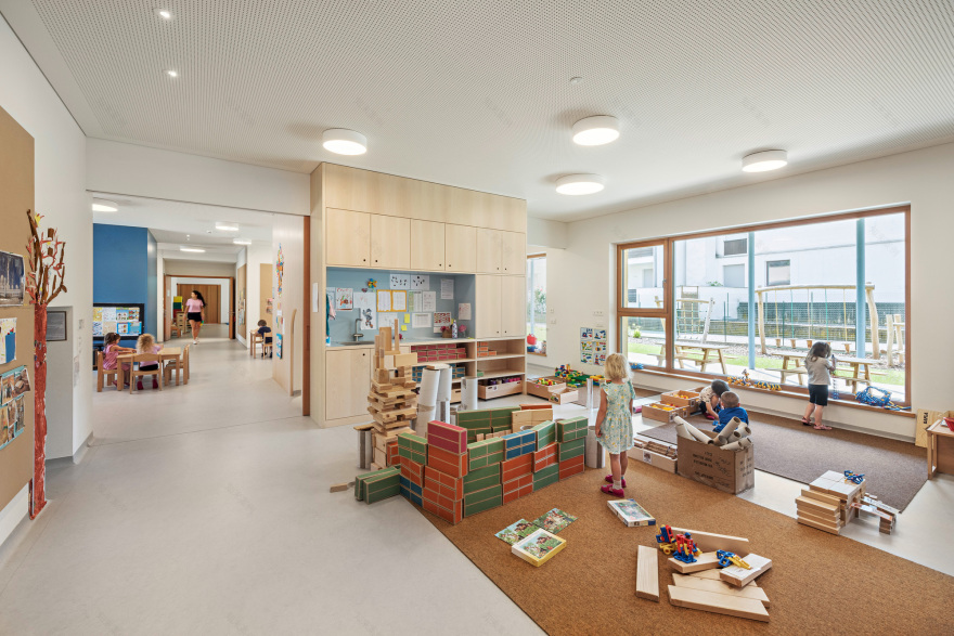 罗斯劳夫幼儿园和托儿所丨意大利丨feld72-28