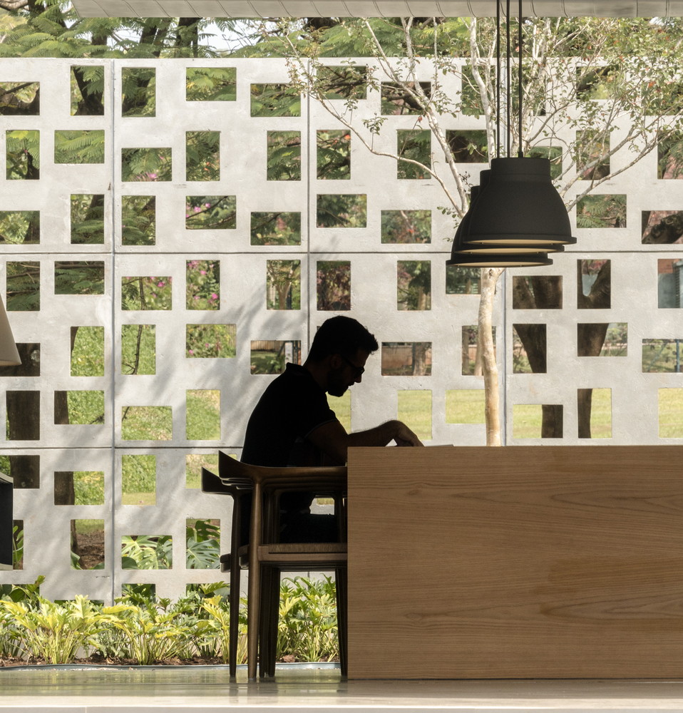 巴西 Pasqua House | 私密与公共空间的完美交融-17