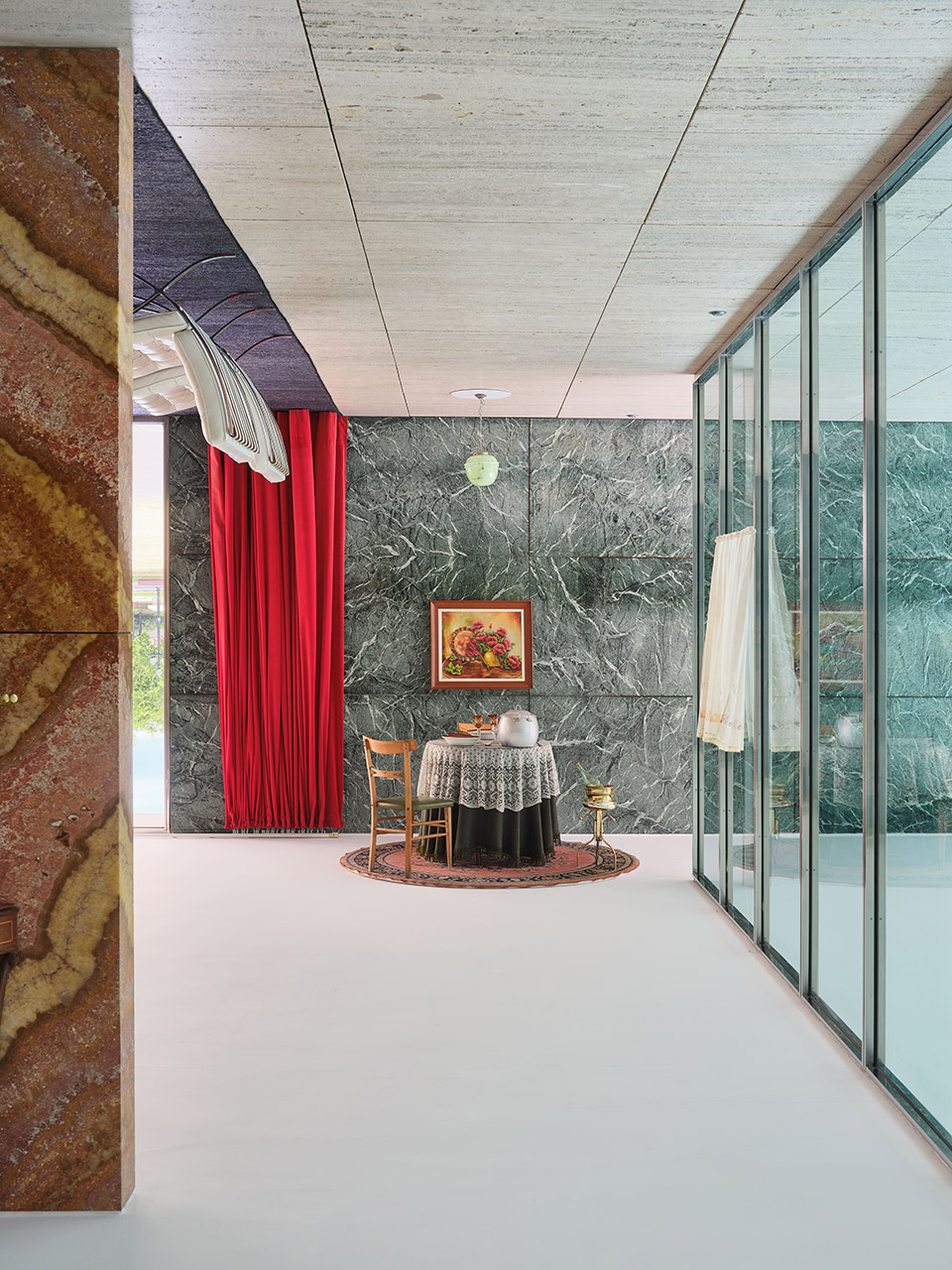 “La Padrina与家居物件的记忆”展览丨西班牙丨Xevi Bayona（Bayona Studio）-28