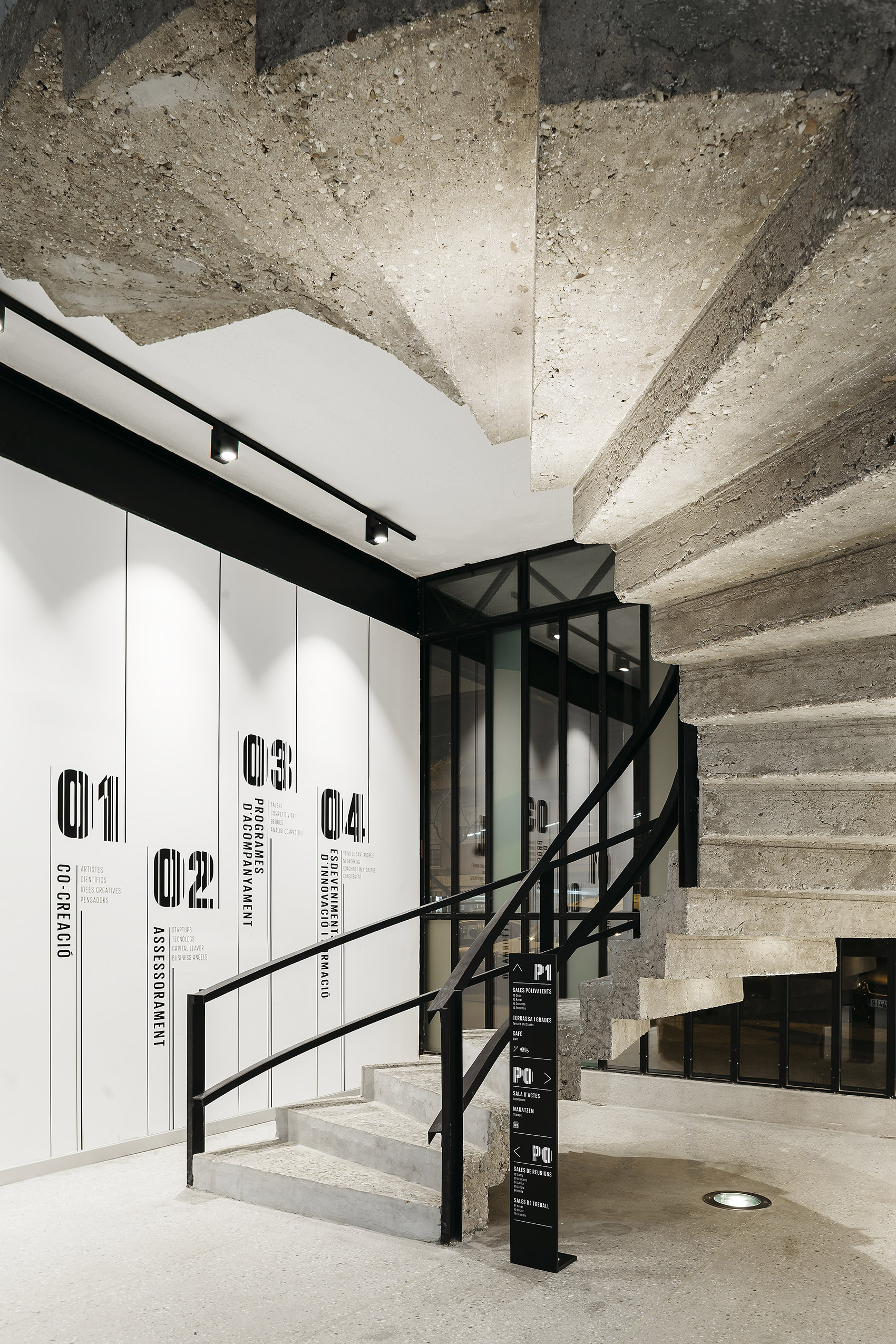 Canodròm 创意研究园,巴塞罗那 / Dear Design Studio-15