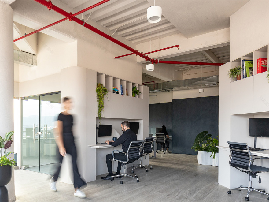 厄瓜多尔运营区域办公室-2