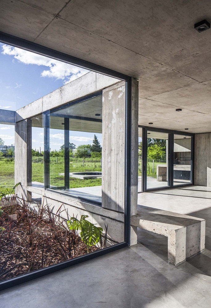 混凝土与木头的纯净共生-25