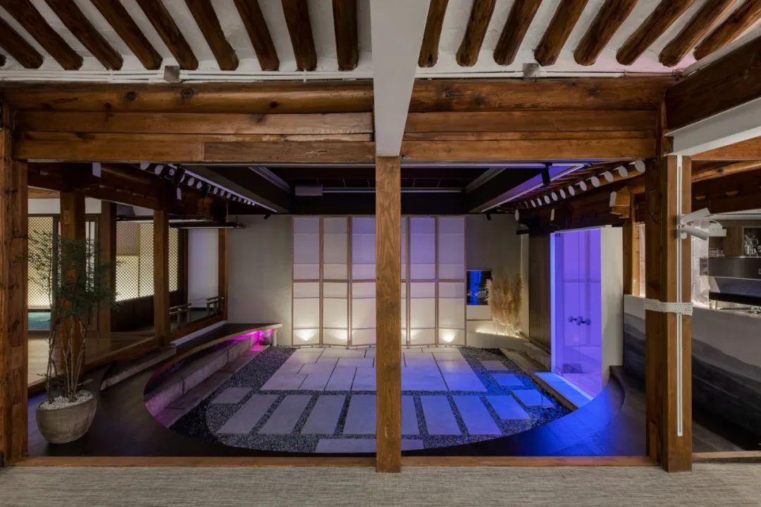 比丹咖啡馆 · 传统韩屋变身艺术表演舞台-34