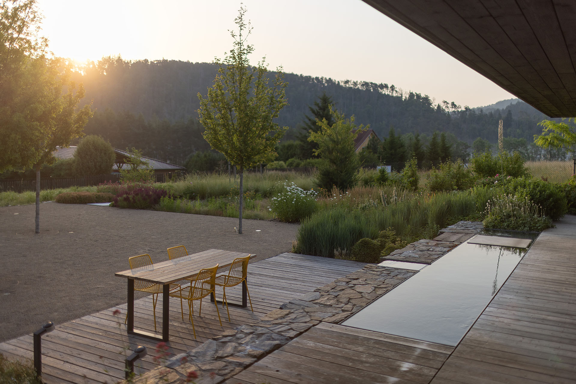 卡米克水库旁家庭住宅花园设计丨捷克-74