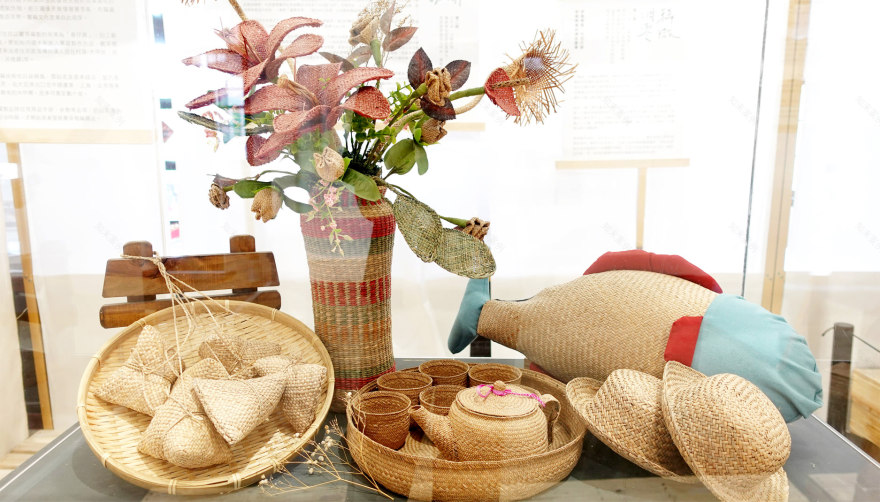 静止的工作室【蔺草飘香】│展览设计丨好位子团队-18