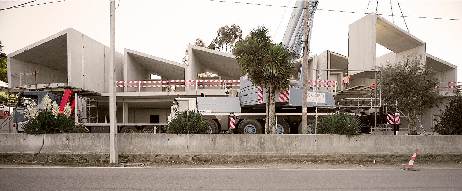 模块化住宅的灵活与便捷——葡萄牙 Vale de Cambra 案例-8