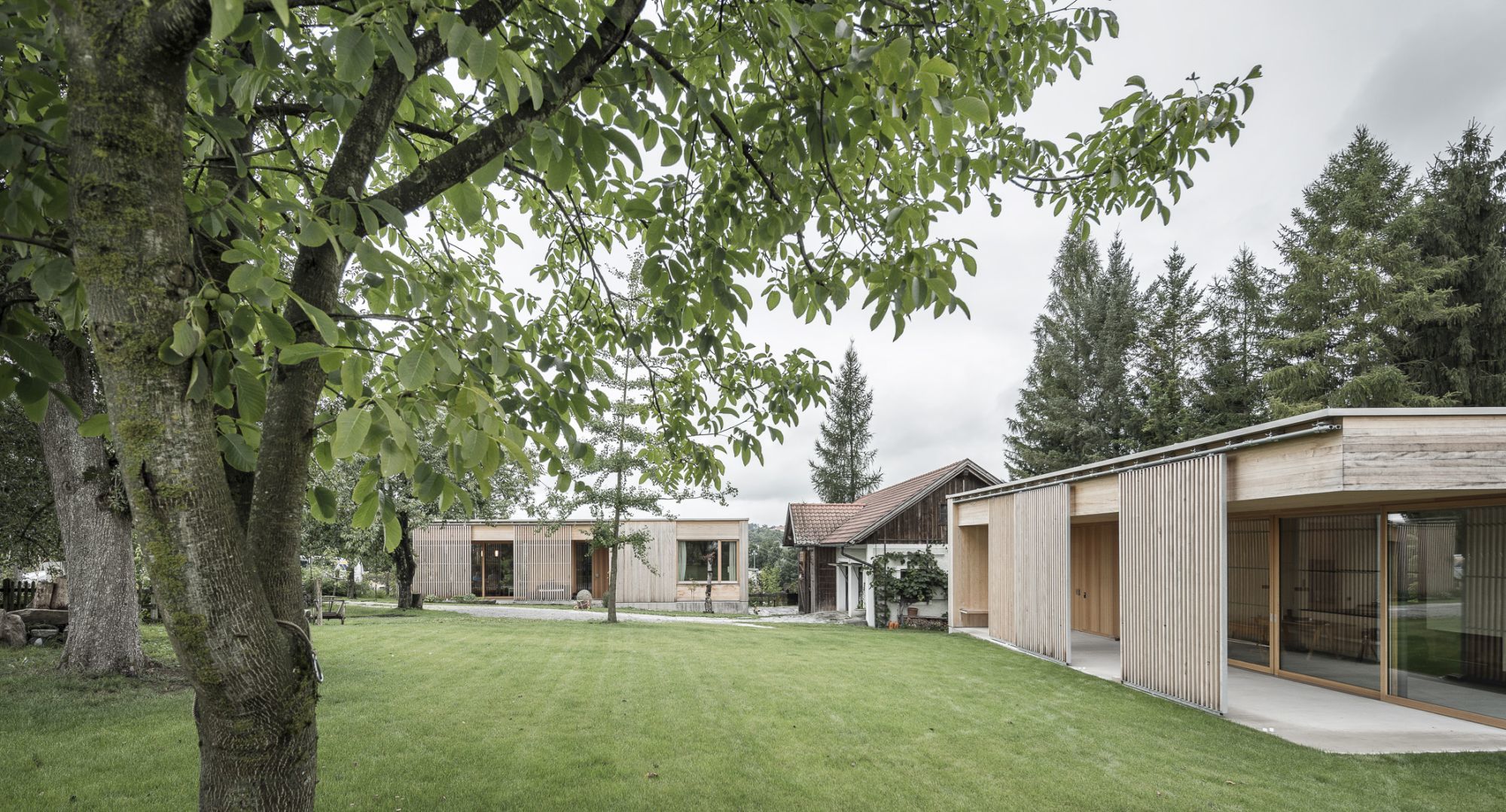 奥地利极简主义住宅“多普勒豪斯·特劳斯纳”-15