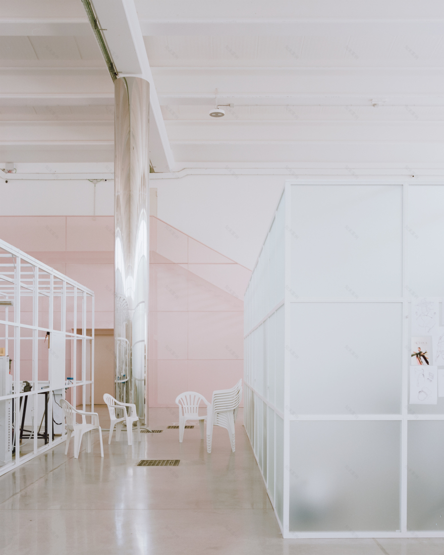 布鲁齐切斯(Bruzziches)精品店总部丨意大利维泰博丨deltastudio-22