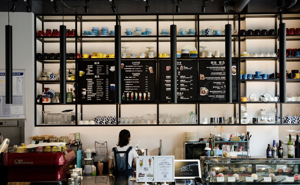 “再会吧 姑娘!” 啡概念馆 | 曲线空间与光影共舞-5