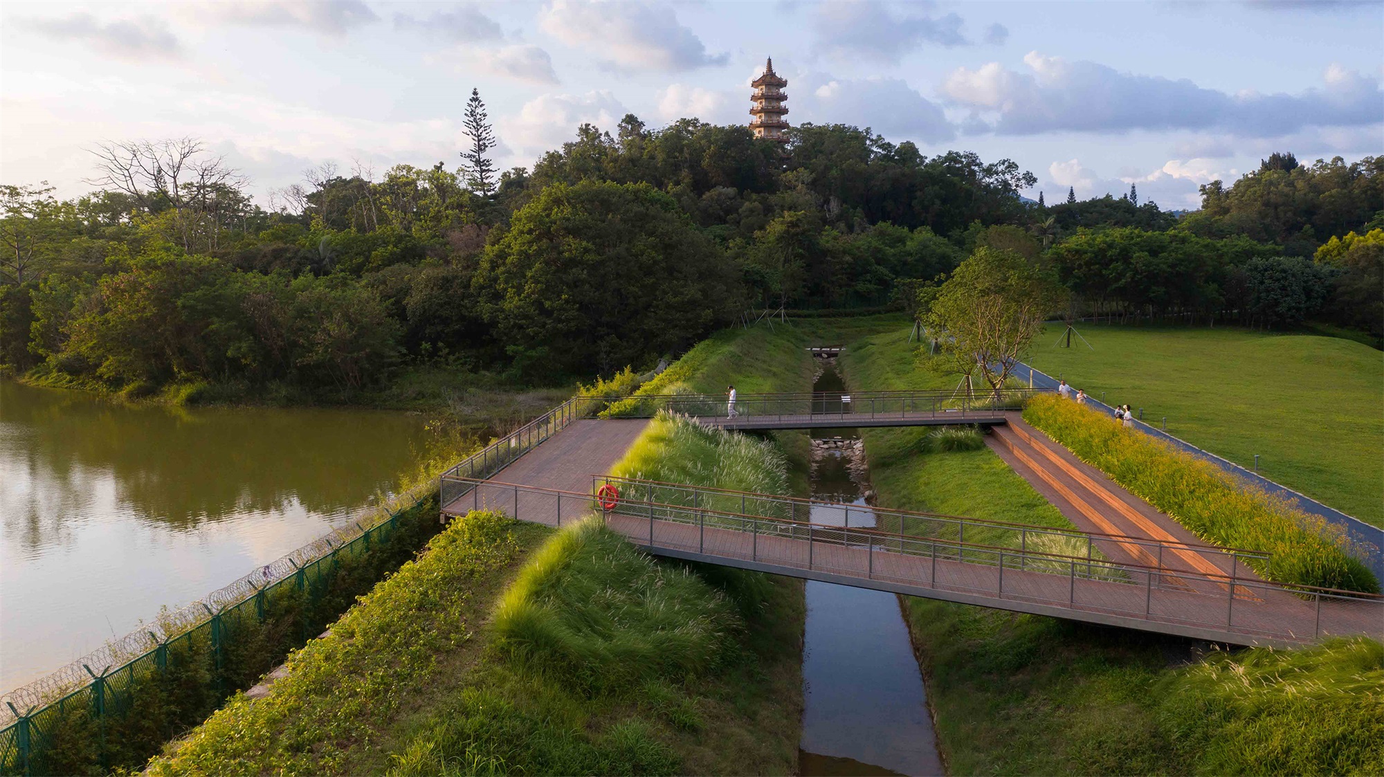 环西丽湖绿道(一期)示范段丨中国深圳丨深圳翰博设计股份有限公司-23