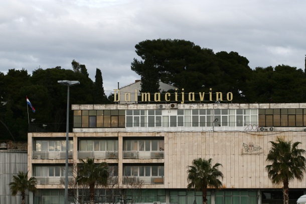 Fabrisovo Dalmacijavino建筑改造为海洋博物馆项目丨建筑师Stanko Fabris-11