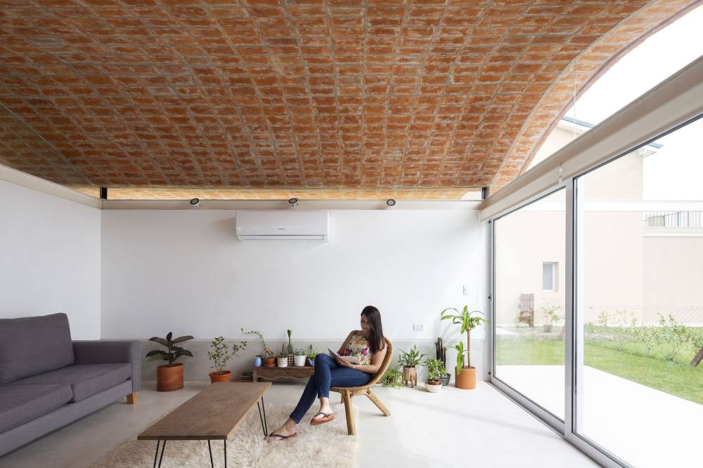 阿根廷Monopoli 住宅，金属框架+瓷屋顶(2021)(Fabrizio Pugliese)设计-20