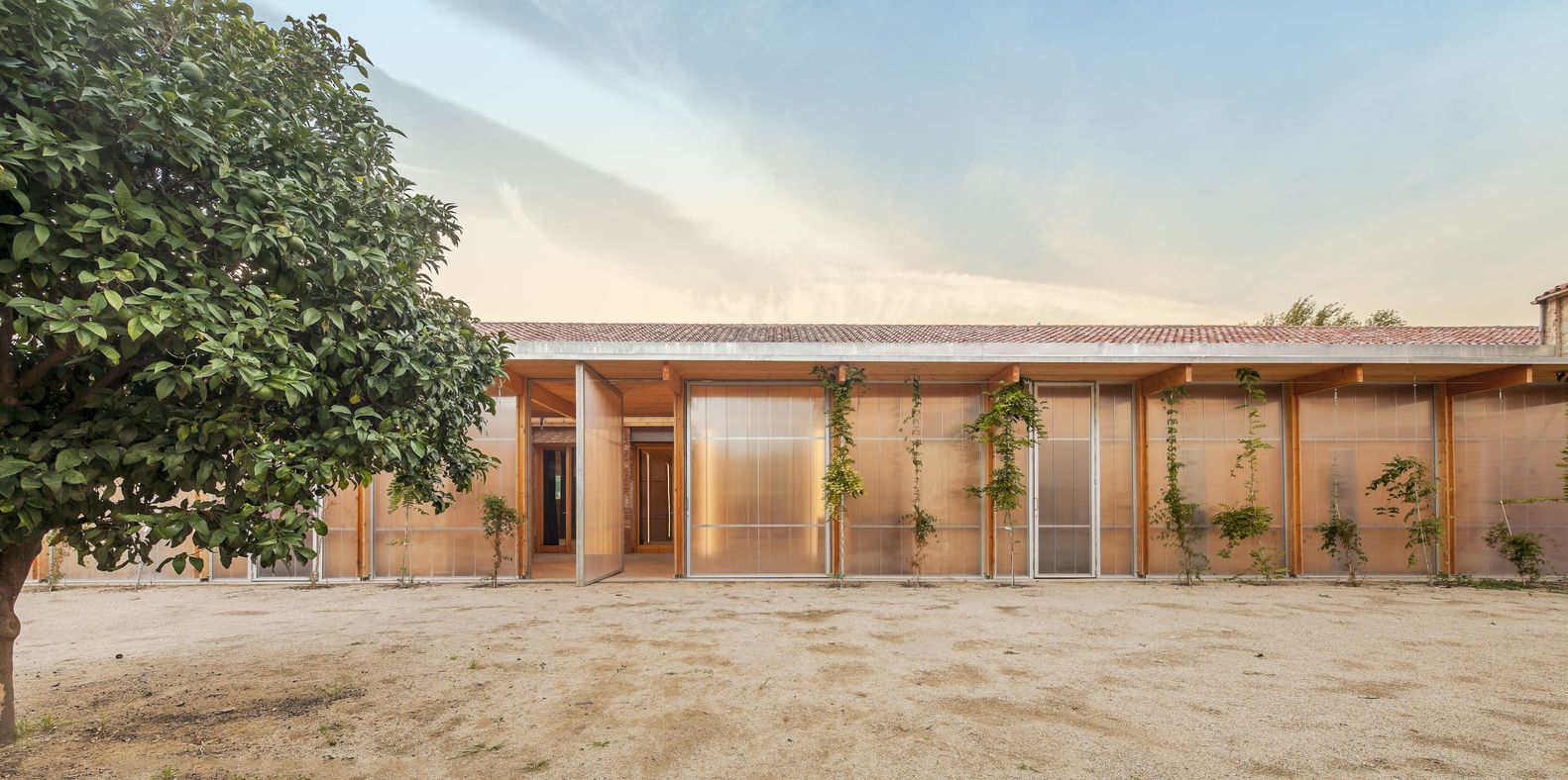 西班牙 Can Luna 工业区改造丨Nil Brullet Arquitectura-6