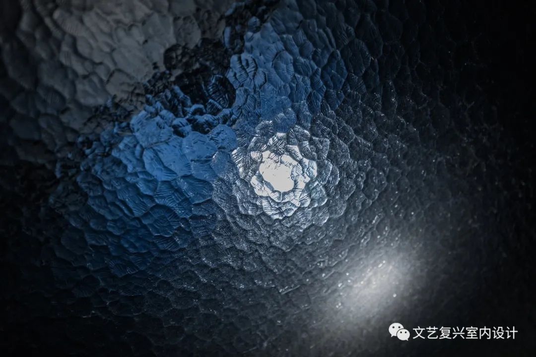 文艺复兴作品 | MH 皮肤管理中心 | 水光之舞,黑色魅影-25