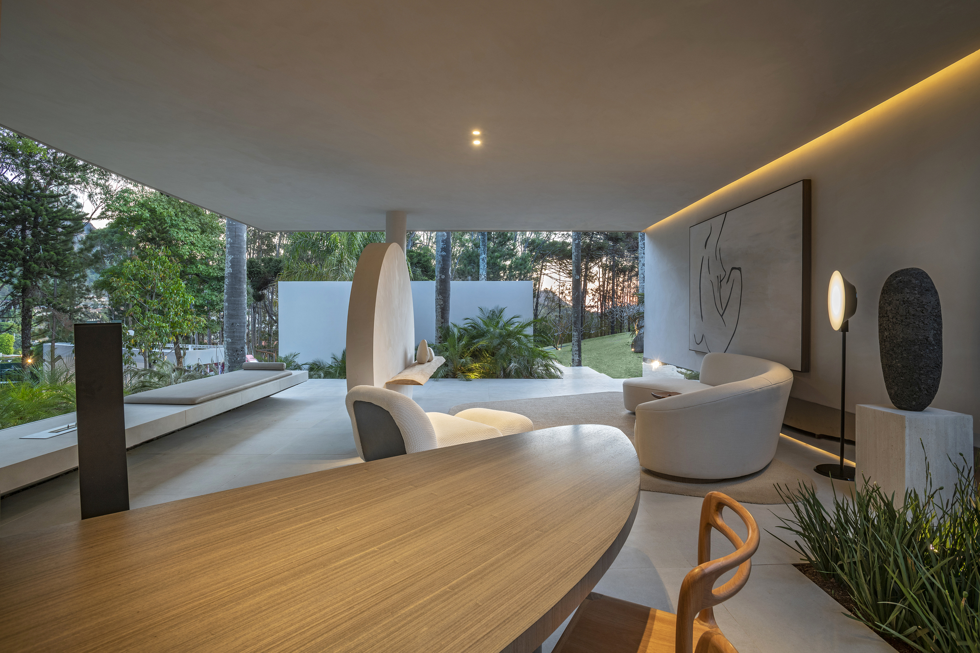 Palmeiras Room / Estudio Sala-19