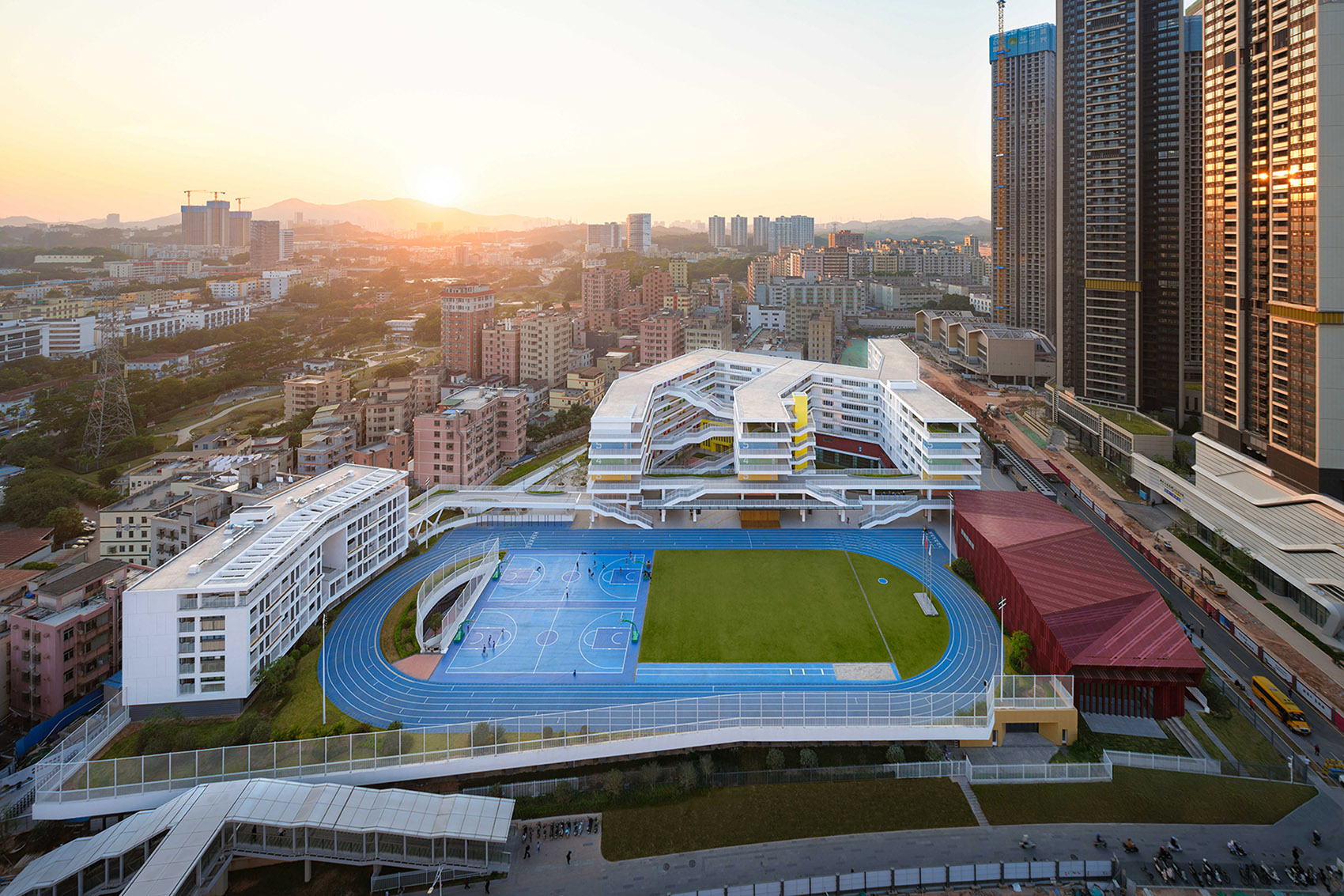 深圳市龙华区外国语学校福城校区丨中国深圳丨深圳大学建筑设计研究院有限公司“钟中 + 钟波涛”工作室-32