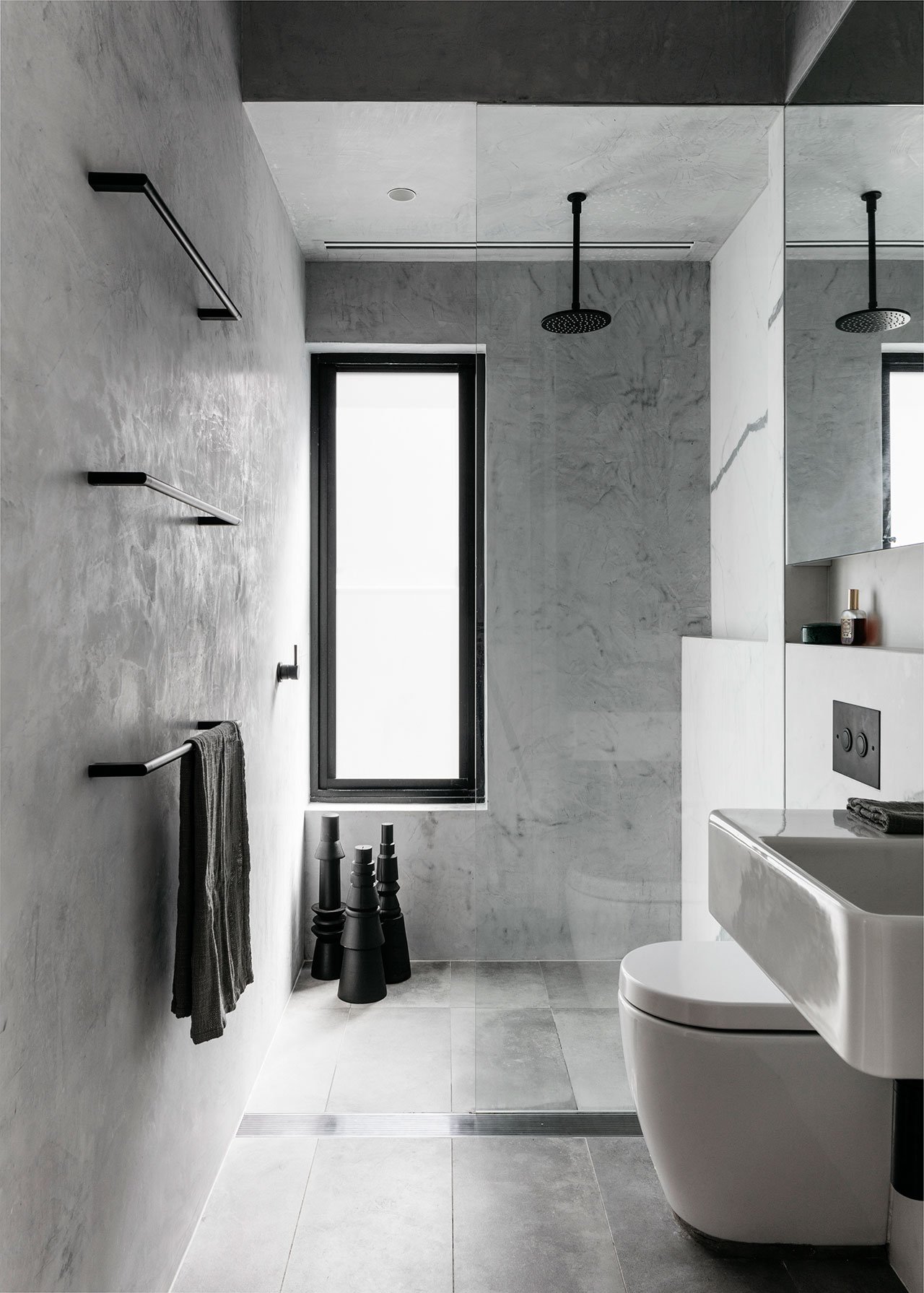 A Family House of Subtle Contrasts in Queens Park, Sydney-30