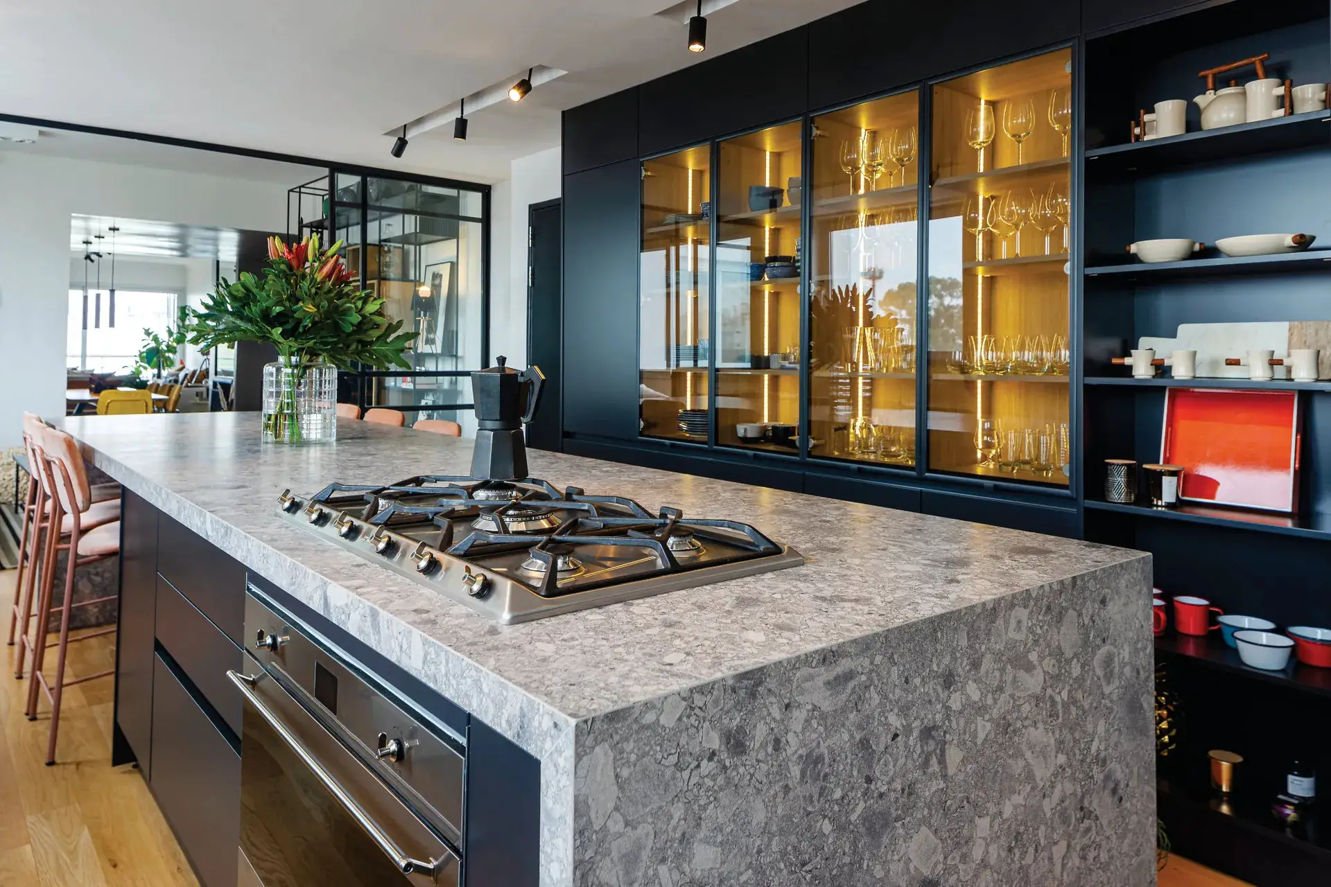 阿根廷布宜诺斯艾利斯现代公寓 | 温馨木质元素与开放空间的完美融合-5