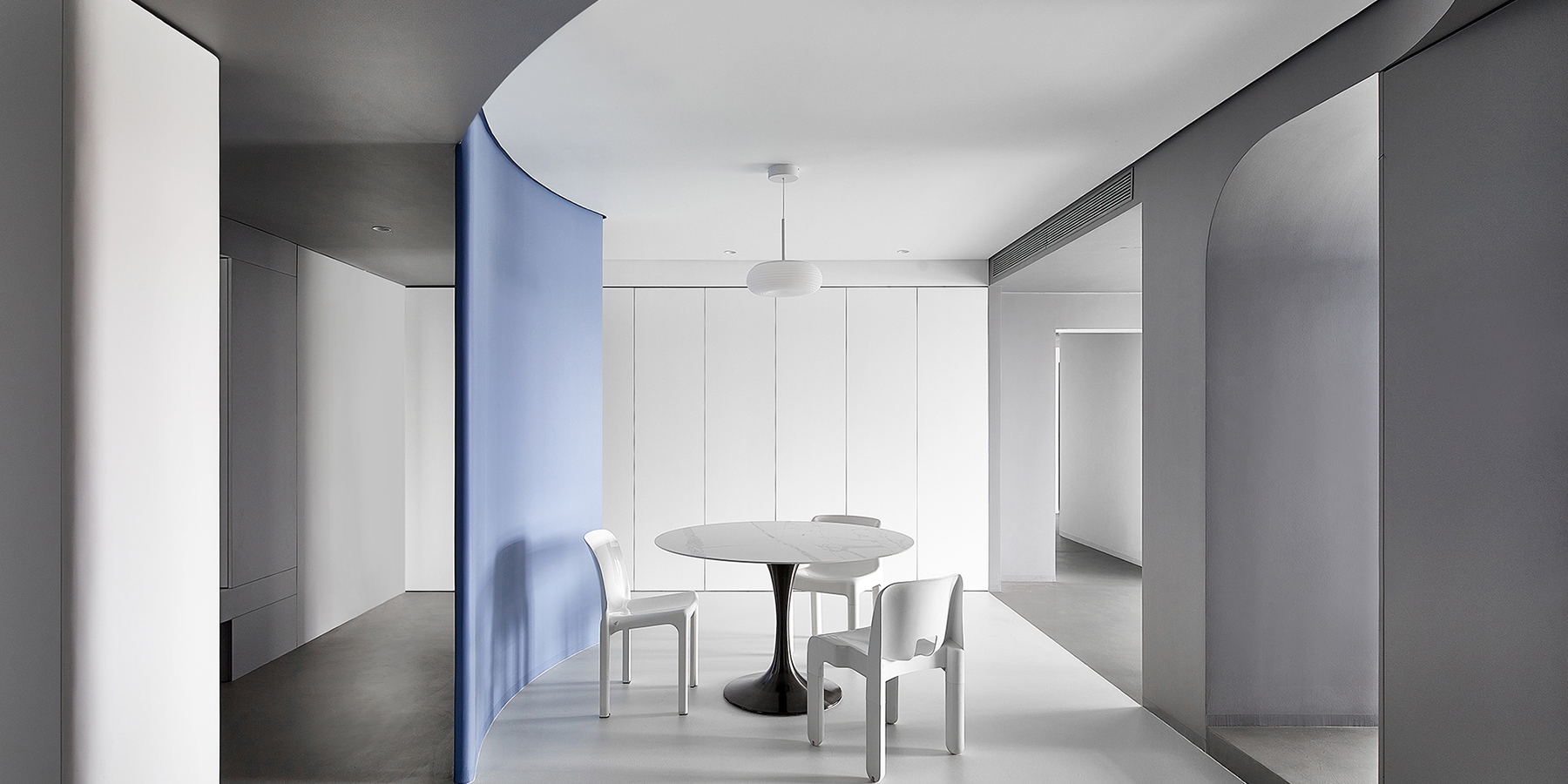 北京“原域”极简公寓 | 以“原子”为灵感，展现纯净活力-0