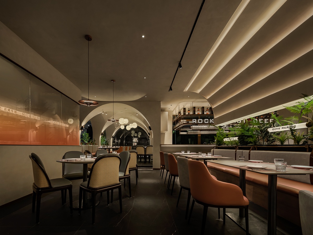 御牛纪·岩烤牛排（壹方城黑金店）丨中国深圳丨艺鼎设计-5