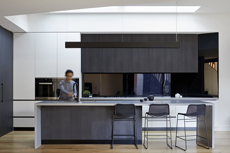 墨尔本港边工业风住宅设计-15