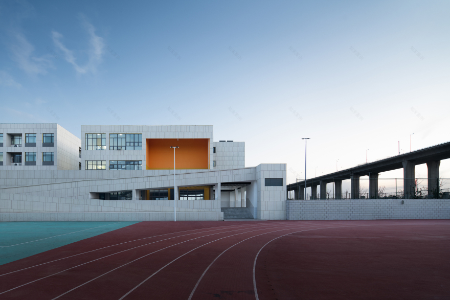 Nanjing Qixia Mountain Shibuqiao Central School / Nanjing Bangjian Urban Architectural Group-18