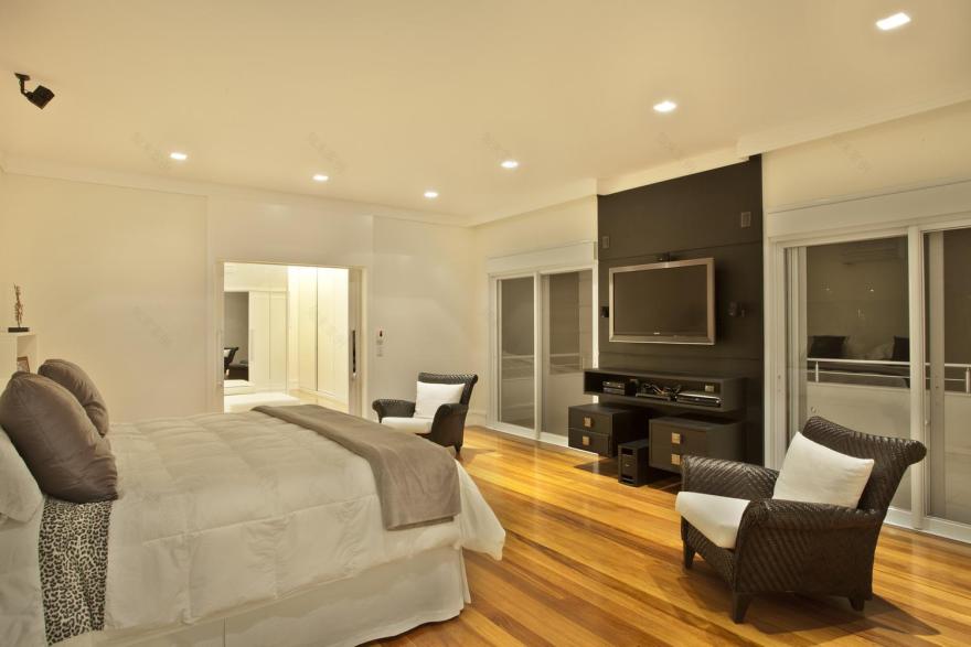 巴西圣保罗豪华住宅设计,全自动化与自然景观完美融合-12