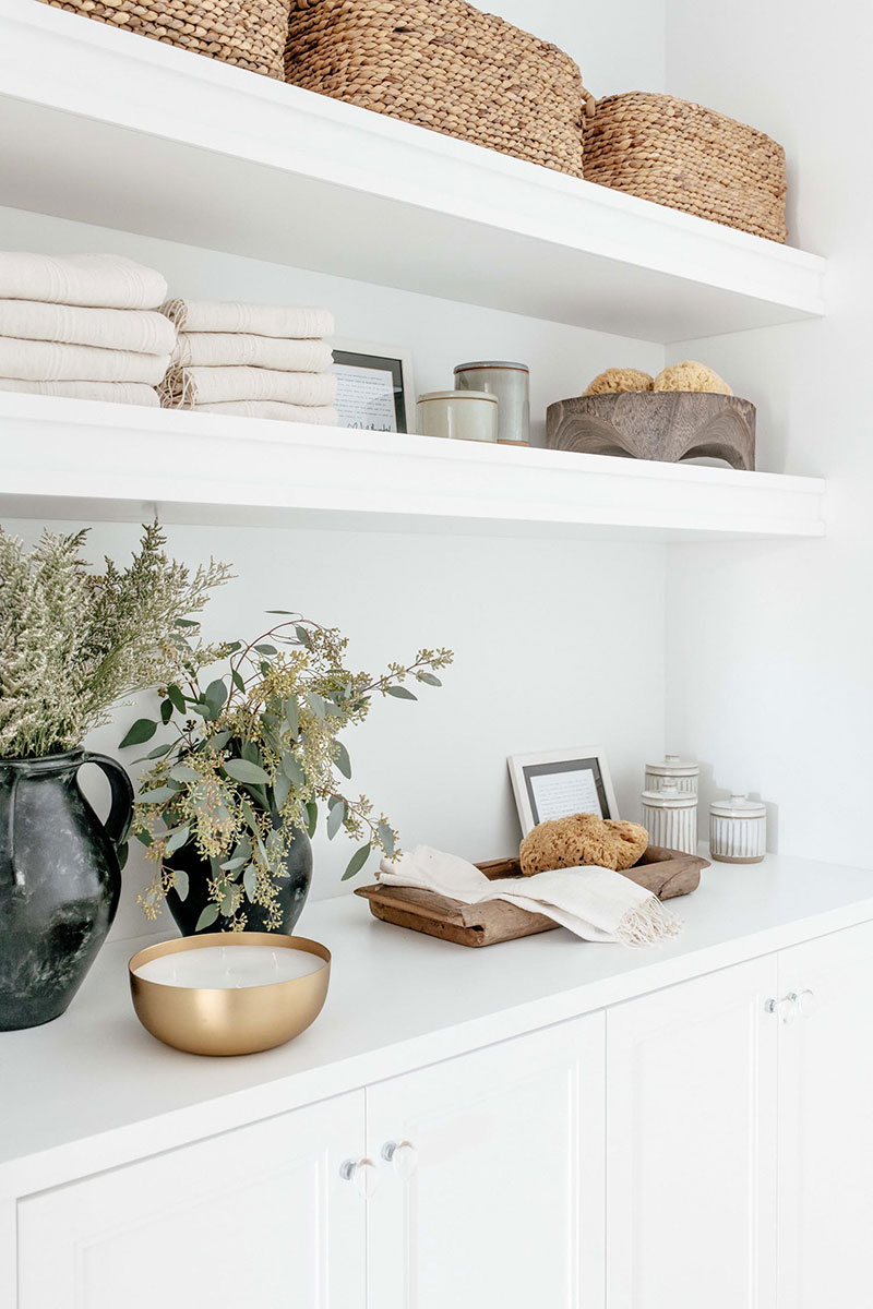 佛罗里达州带有殖民风格点缀的雪白家园-19