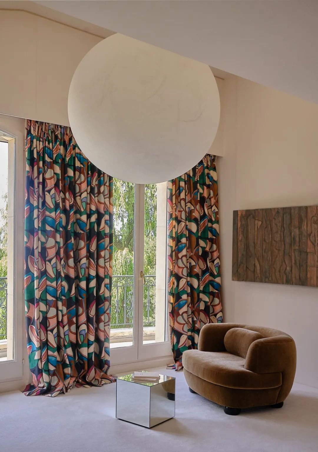 硬装越简单越高级！这套度假屋堪称中古风装修教科书-18