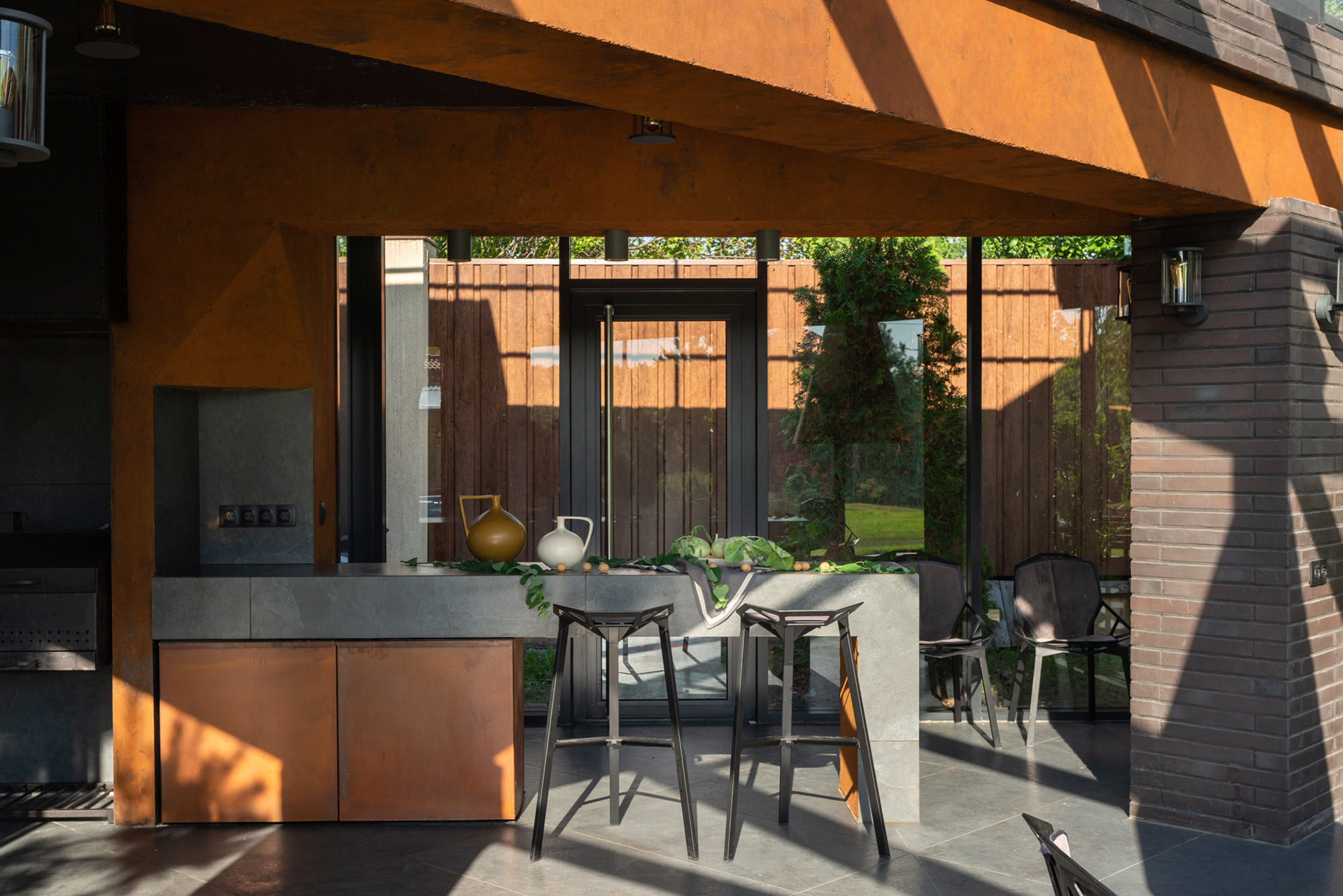 带有烧烤设施的亭子丨俄罗斯丨INSIGHT ADB-23