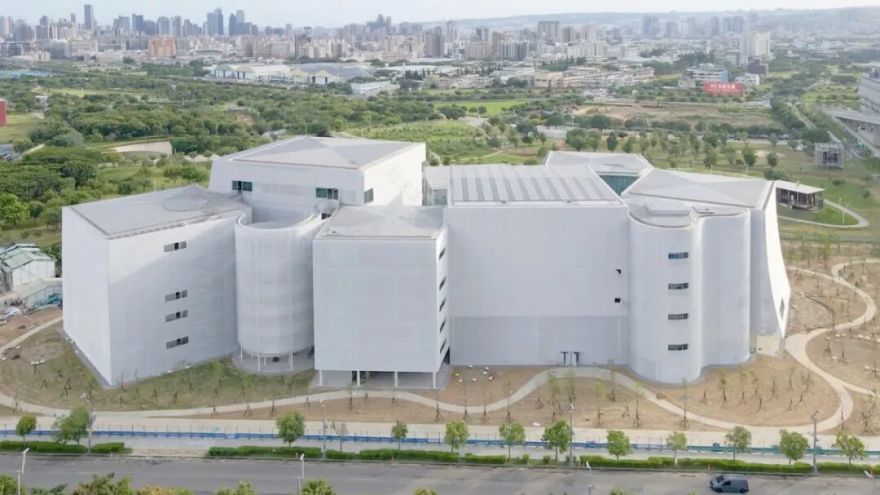 台中绿美图丨中国台中丨日本SANAA建筑事务所-5