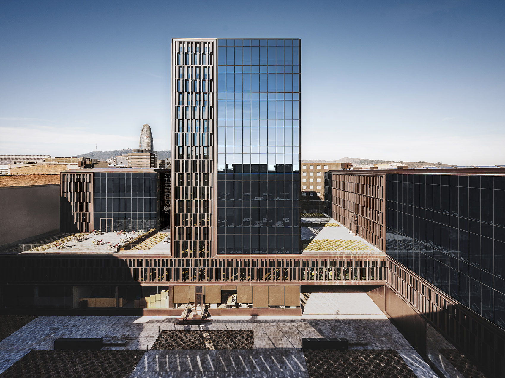 Platinum@BCN 办公楼丨西班牙巴塞罗那丨GCA Architects-1