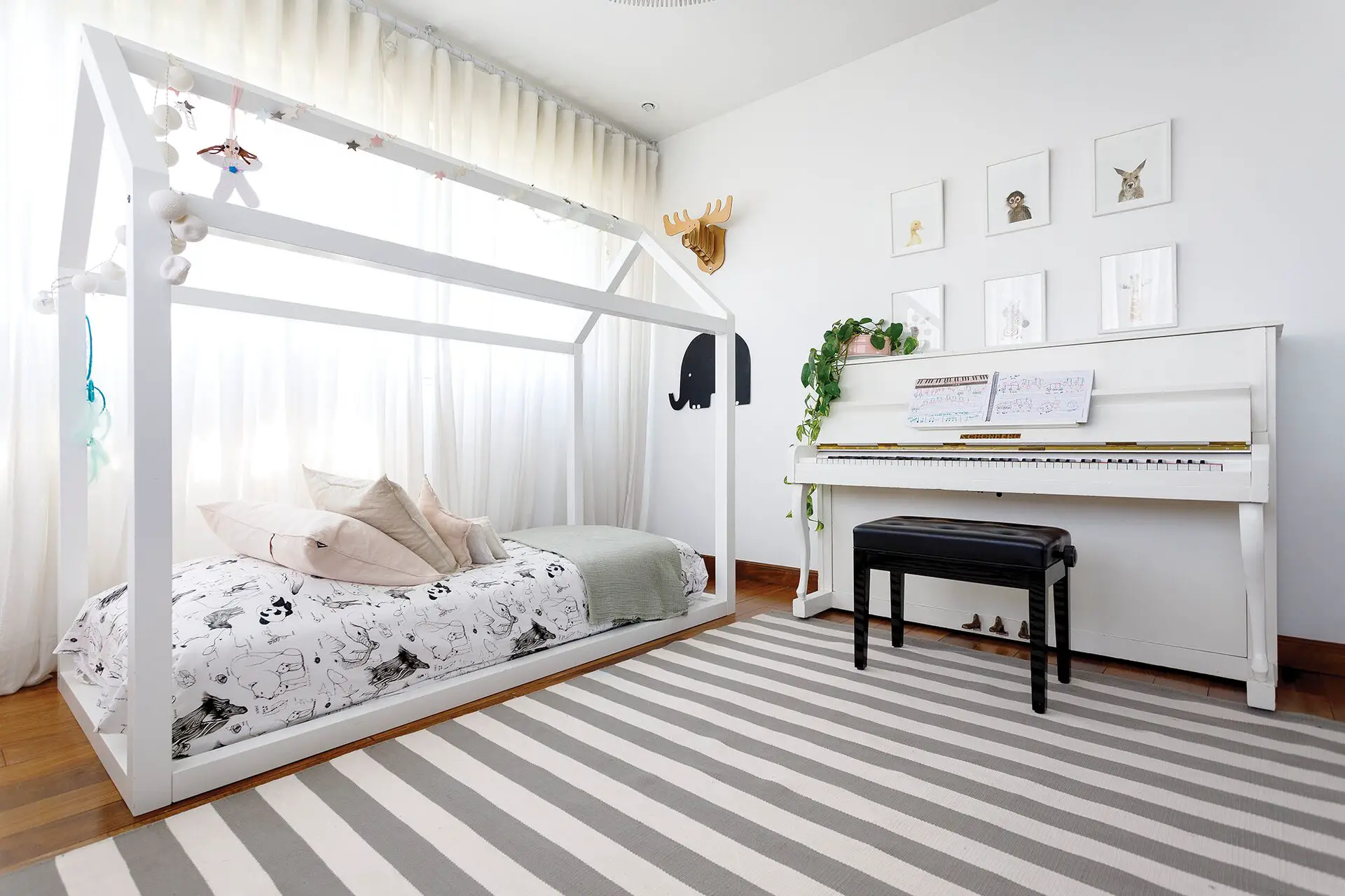 建筑师 Giselle Chaluet 的明亮设计公寓-11