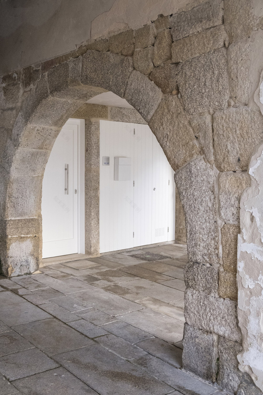 Vigo 历史中心的社会住宅丨Consorcio do Casco Vello de Vigo-13