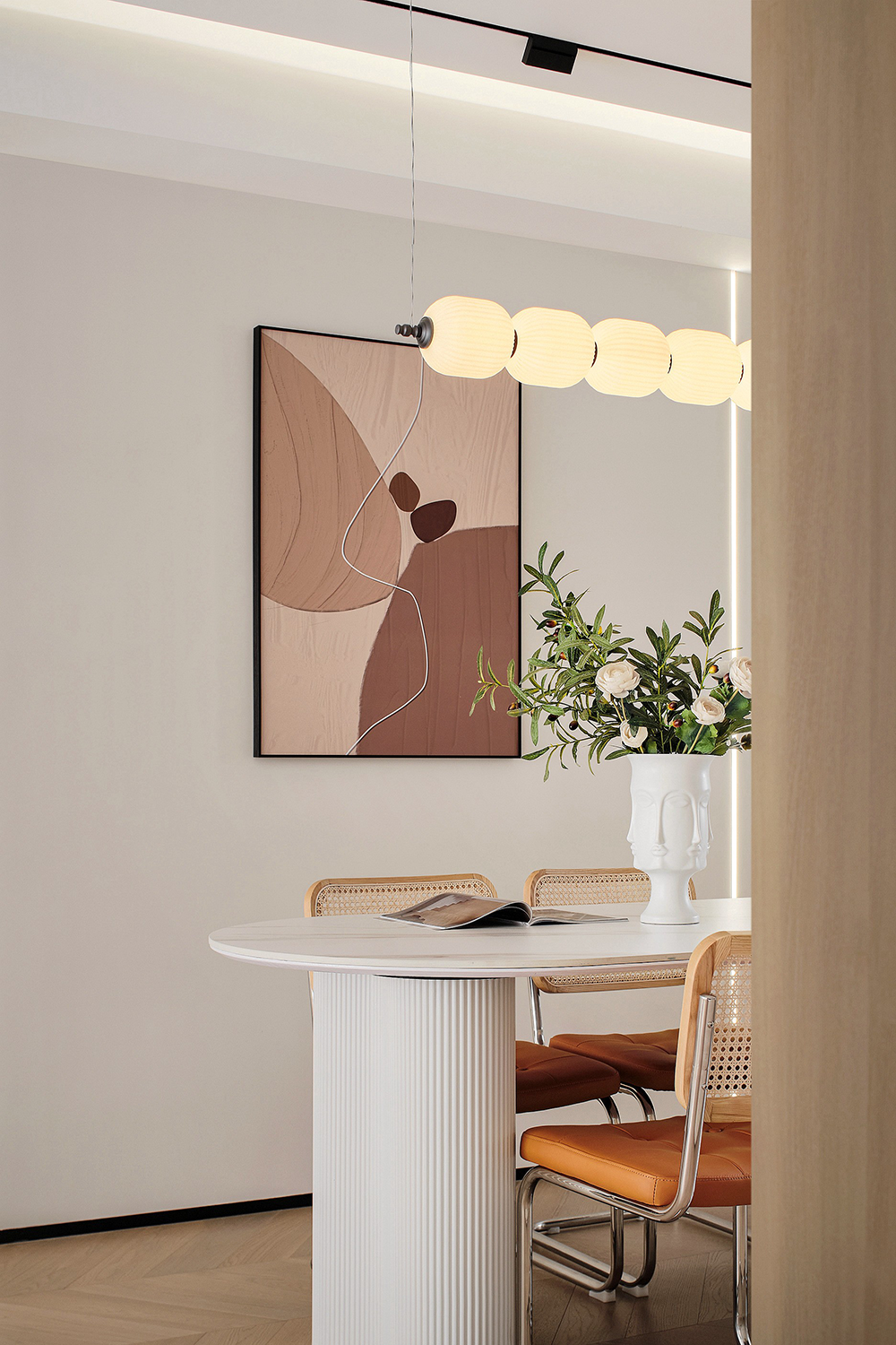 南京·棠宁府简约奶油艺术漆住宅丨中国南京丨大漠设计-21