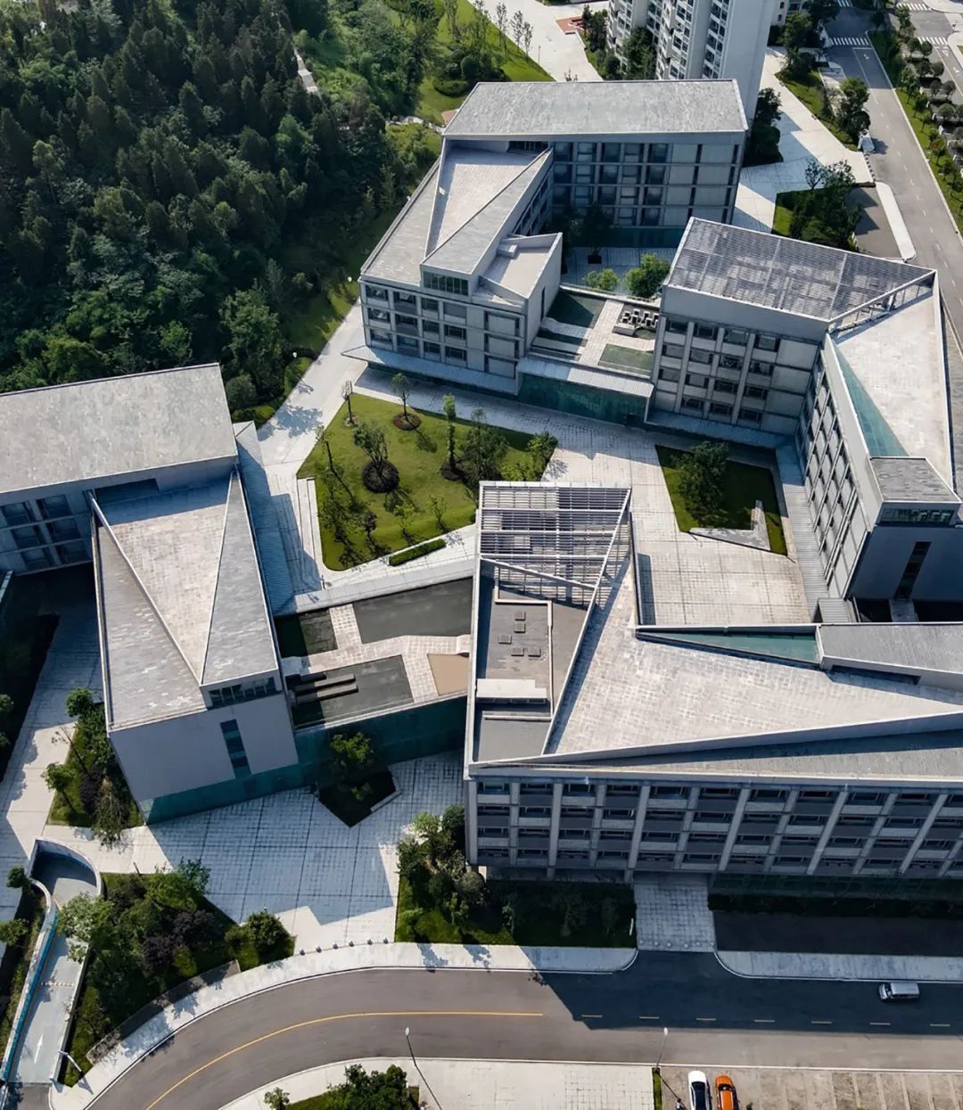 非常建筑新作｜西华大学宜宾产教融合实训基地-7