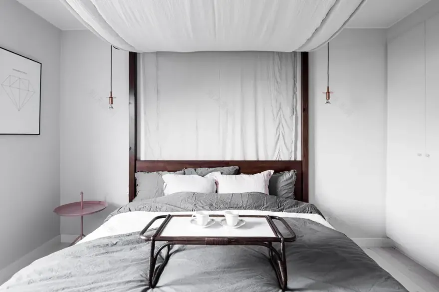 北欧风尚 | 原始木桌与炭灰色墙壁的完美搭配-14