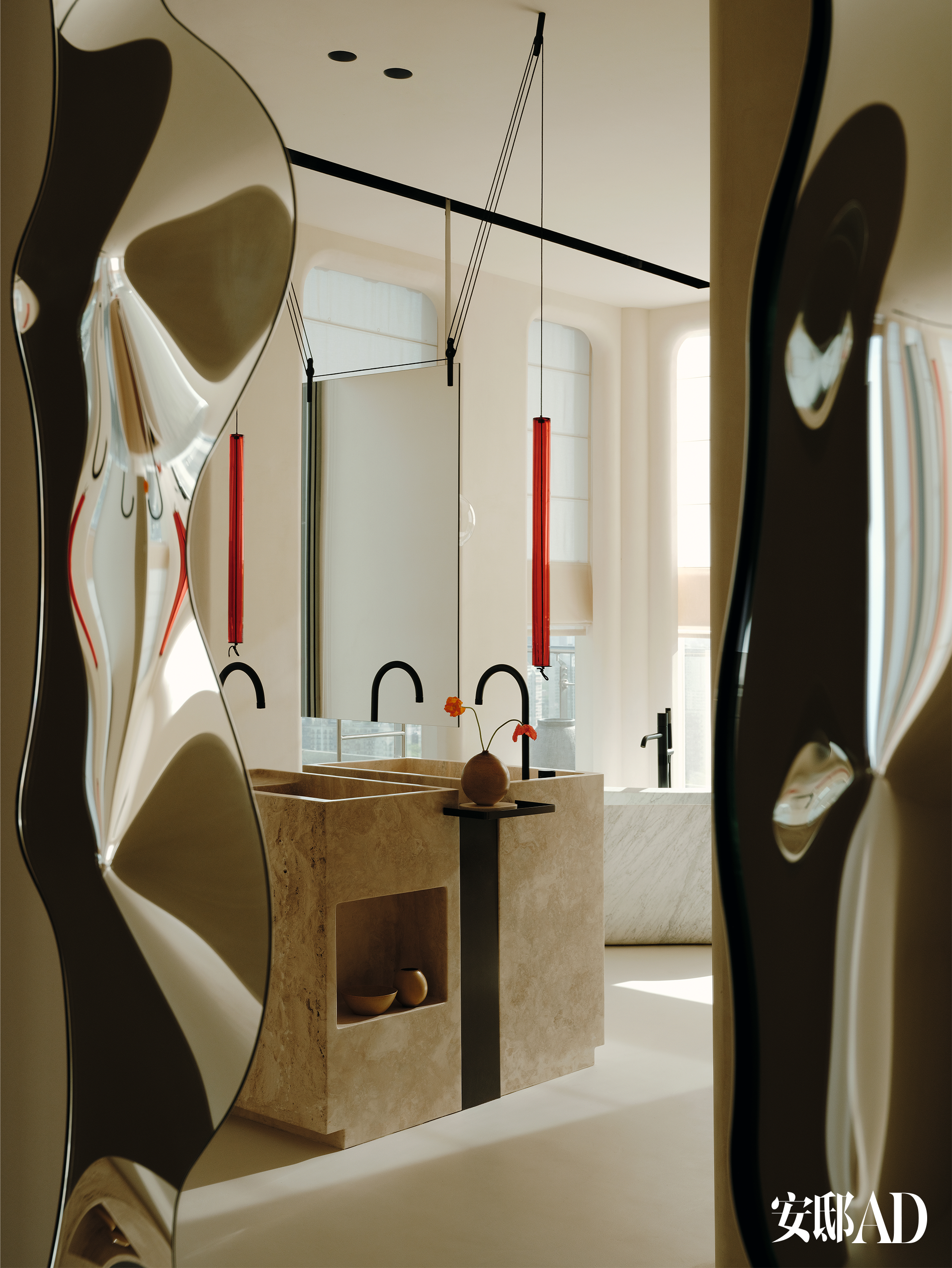 封面故事  她和100件艺术品一起生活-56