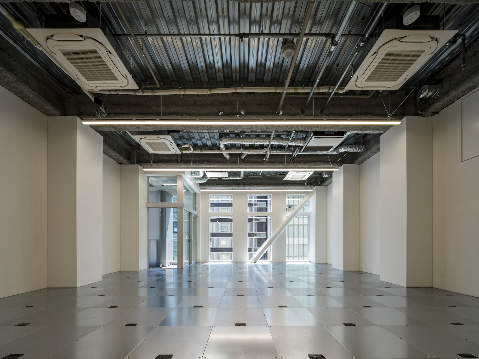 Ginza Wooden Box - Ginza Takagi Building / Tetsuo Yamaji Architects-18