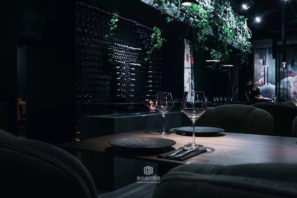 Tolstiy&Tonkiy餐厅-Yodezeen Design-12